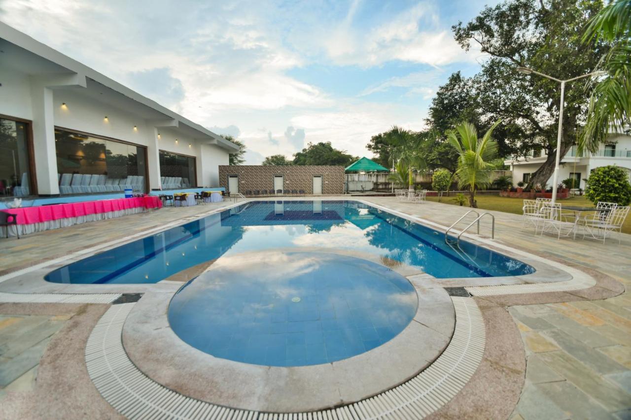 Palette - The Elegance Resort Chittorgarh Экстерьер фото